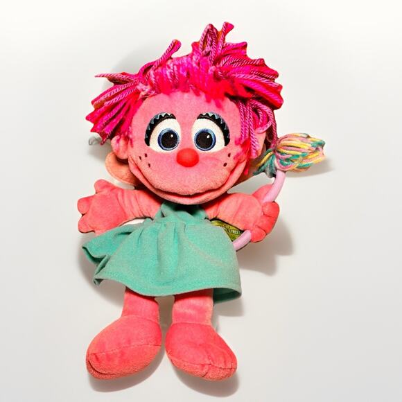 Sesame Street Abby Cadabby Plush Doll Fairy Pink Hair Green Dress Toy Puppet - Picture 1 of 4